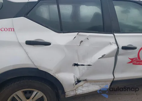 2021 Nissan Kicks S Xtronic Cvt from USA, damaged, VIN 3N1CP5BV0ML489039